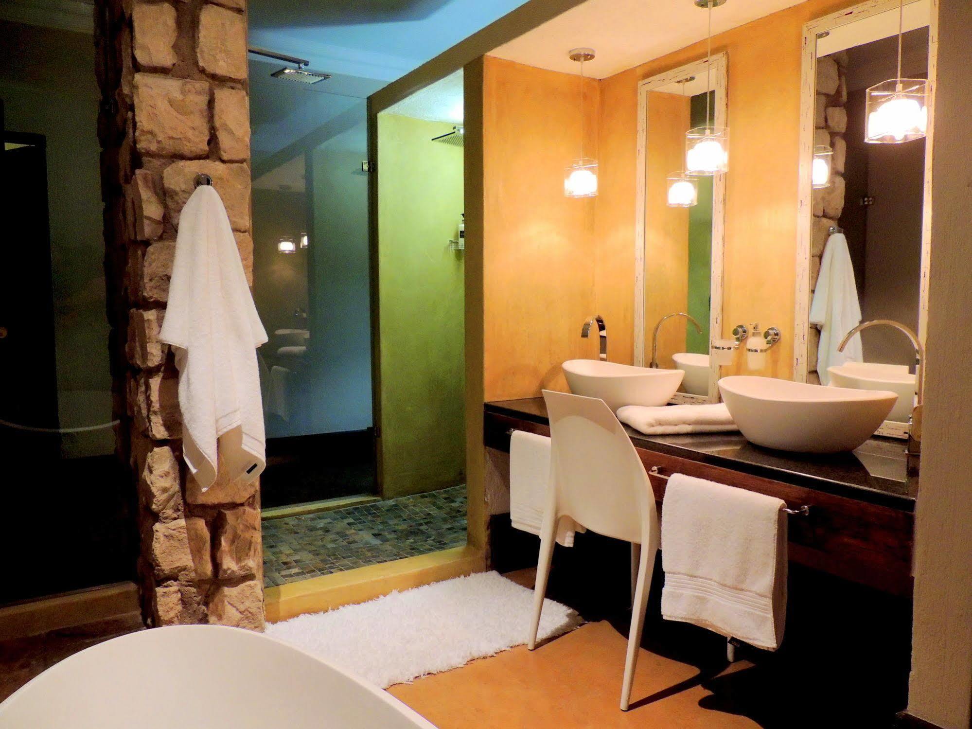 La Hotel 4*